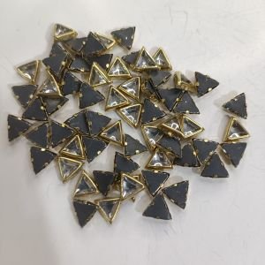 Premium 8x8x8mm Triangle White Kundan Stones – Equilateral Tikoni Framed Glass Crystals with Gold Metal Bases for DIY Jewelry Making, Bridal Zardozi Embroidery, Kurti Borders & Bangles