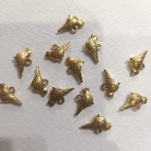 Antique Gold Mini Bird / Sparrow Charms – 3D Perched Tota / Swallow Pendants with Top Hanging Loop